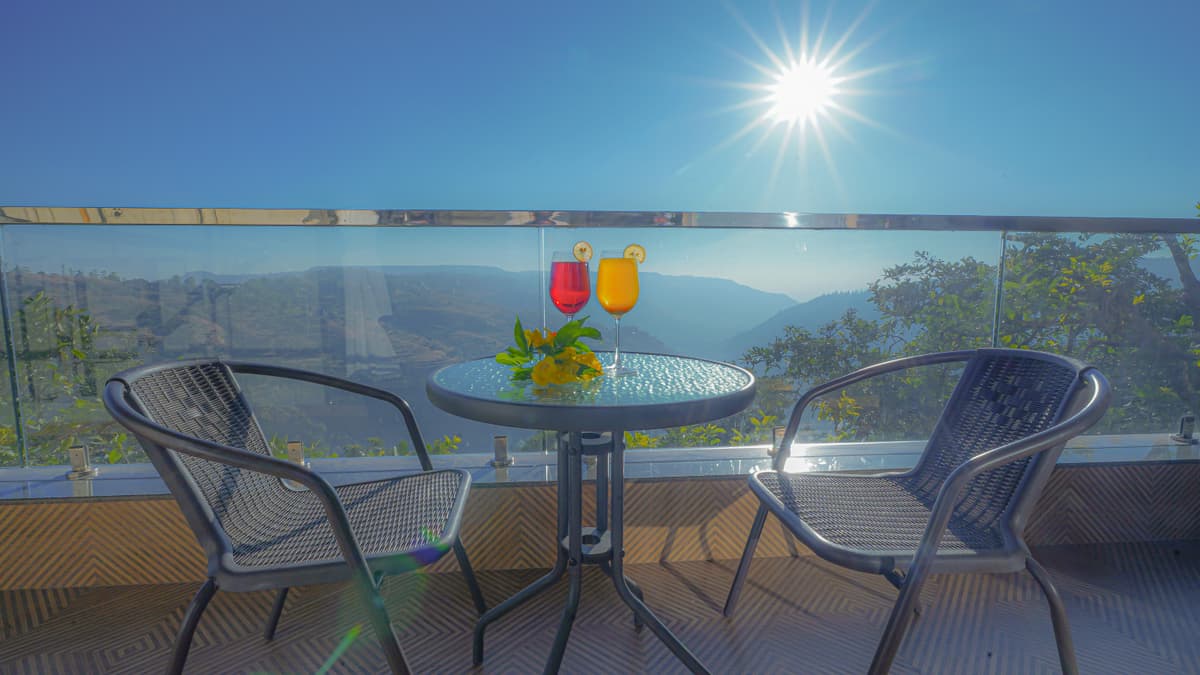 Courtyard Valley Villa